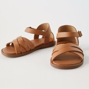 ZARA STRAPPY LEATHER SANDALS